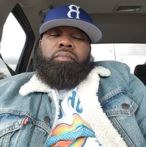 Meet your Posher, Reginald